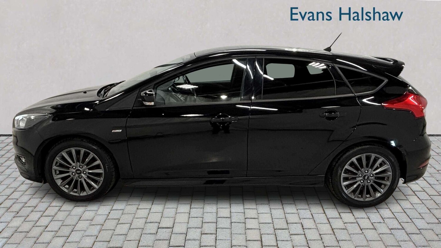 Used Ford Focus 2018 for sale - 77913967: Photo 7