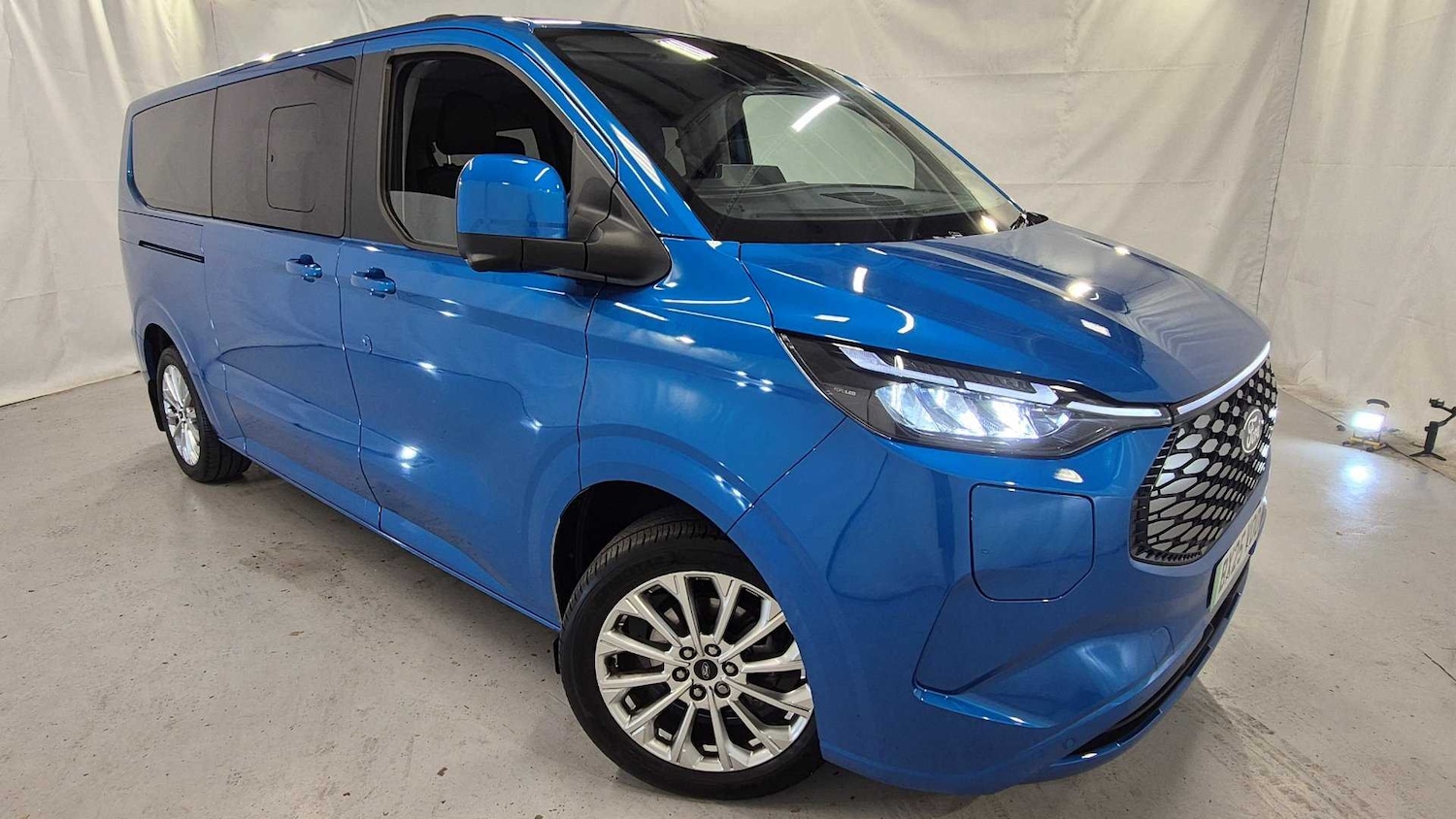 Used Ford Tourneo Custom 2025 for sale - 75742283: Photo 1