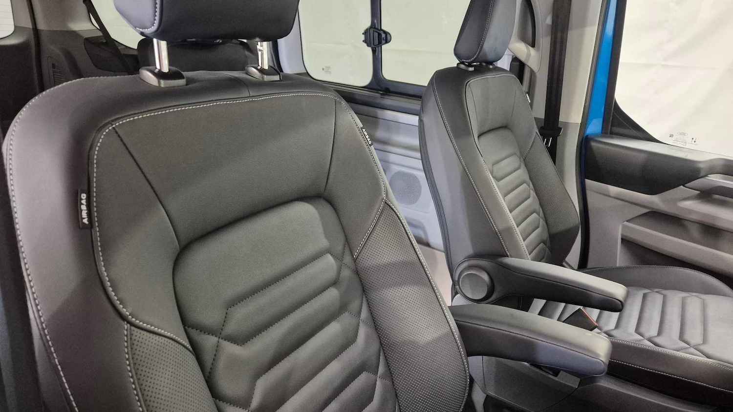 Used Ford Tourneo Custom 2025 for sale - 75742283: Photo 14