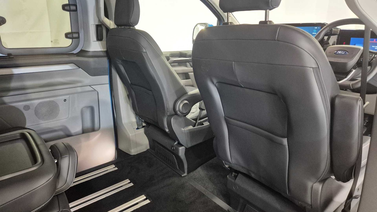 Used Ford Tourneo Custom 2025 for sale - 75742283: Photo 16