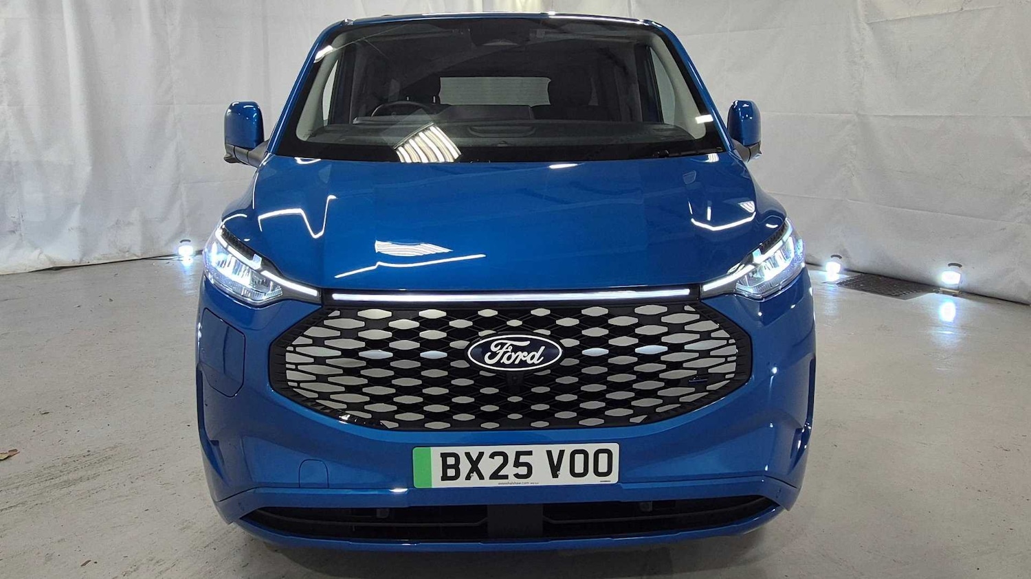 Used Ford Tourneo Custom 2025 for sale - 75742283: Photo 5