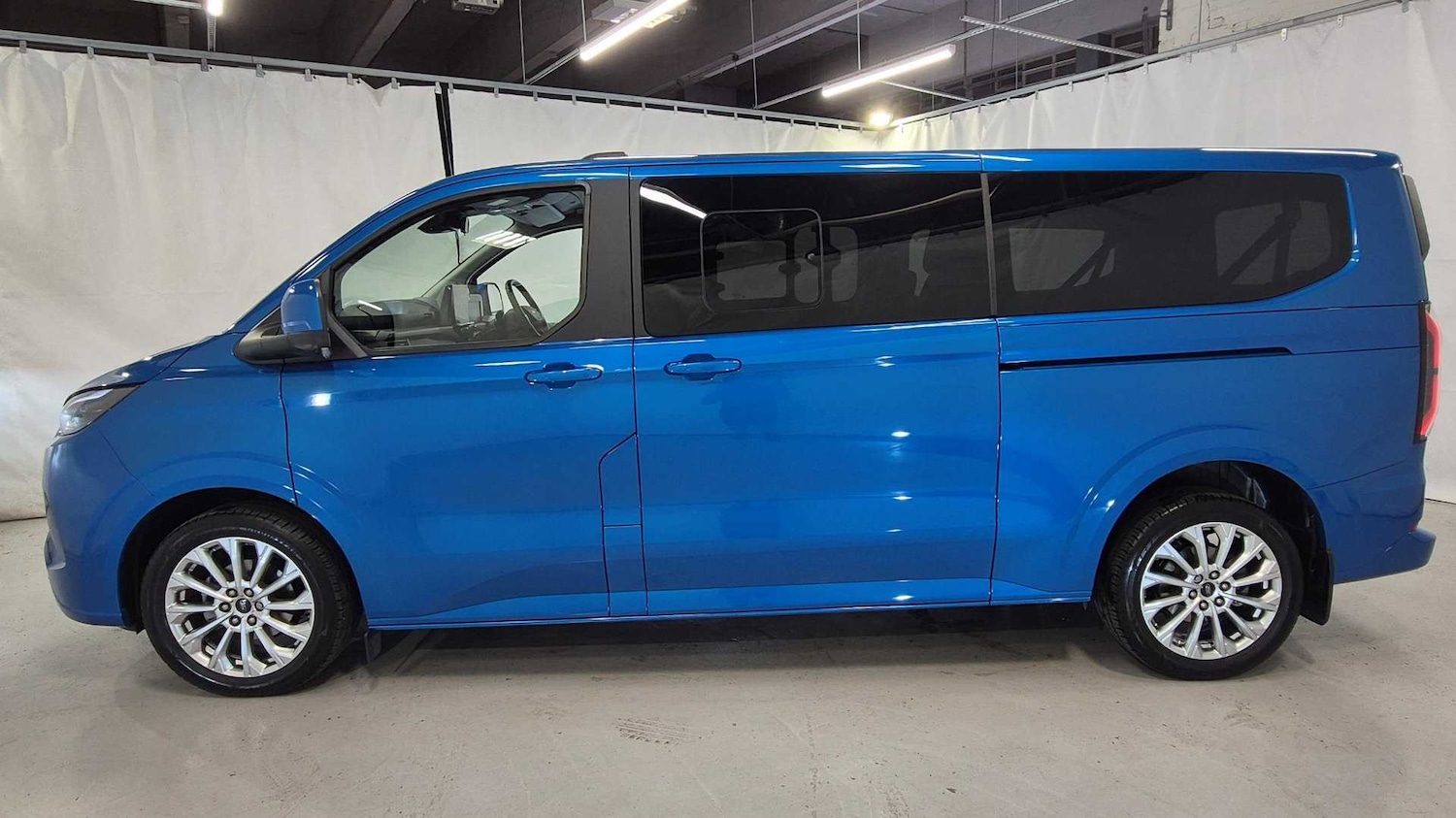 Used Ford Tourneo Custom 2025 for sale - 75742283: Photo 7