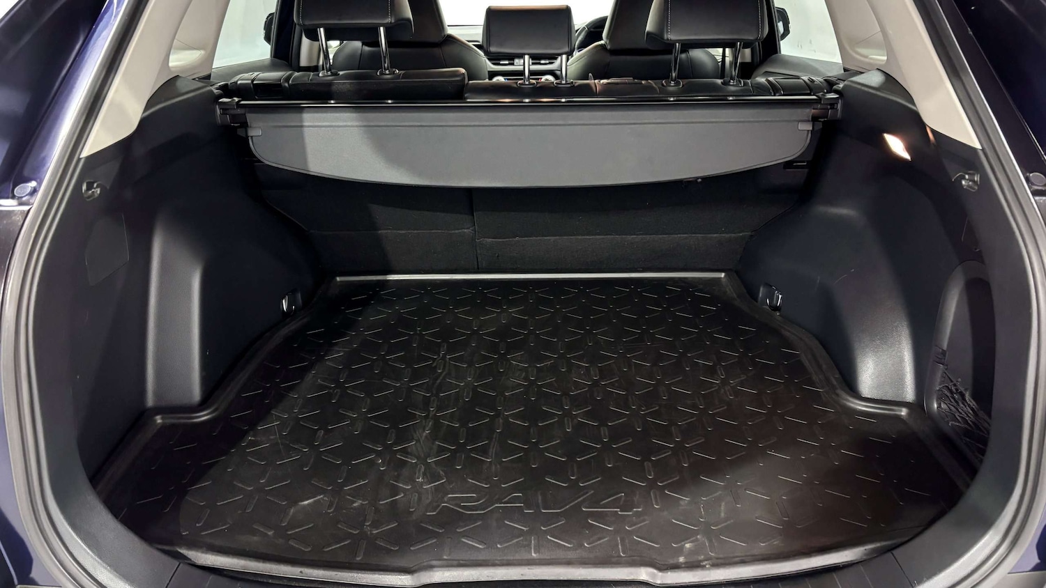 Used Toyota RAV4 2019 for sale - 77635033: Photo 12