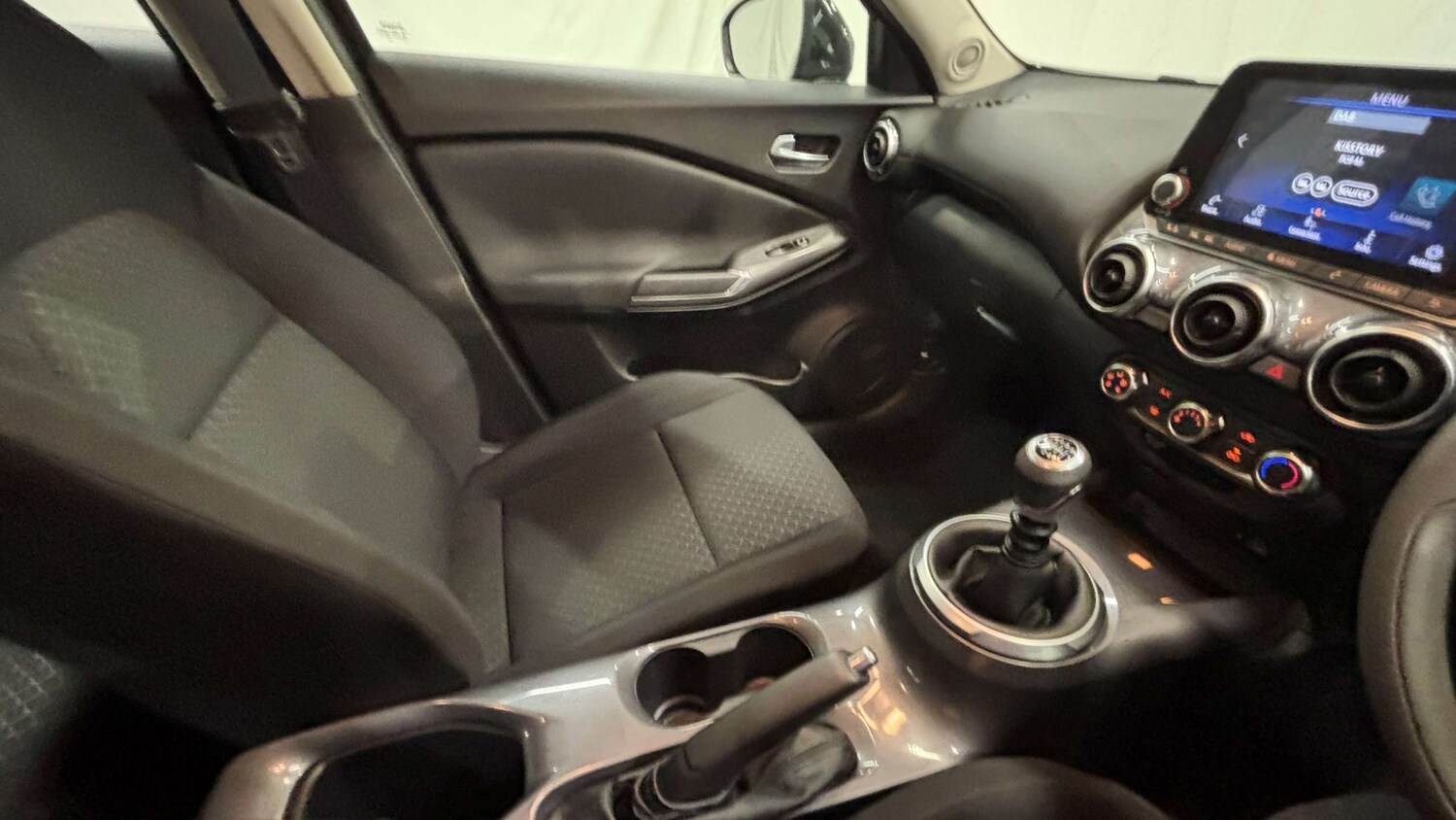 Used Nissan Juke 2022 for sale - 77943296: Photo 28