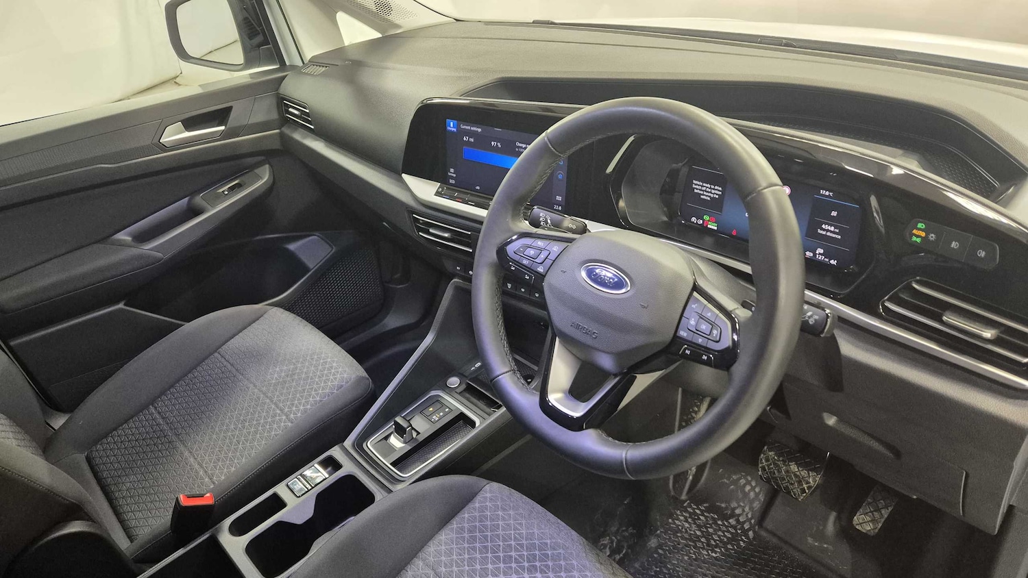 Used Ford Transit Connect 2025 for sale - 76156108: Photo 13