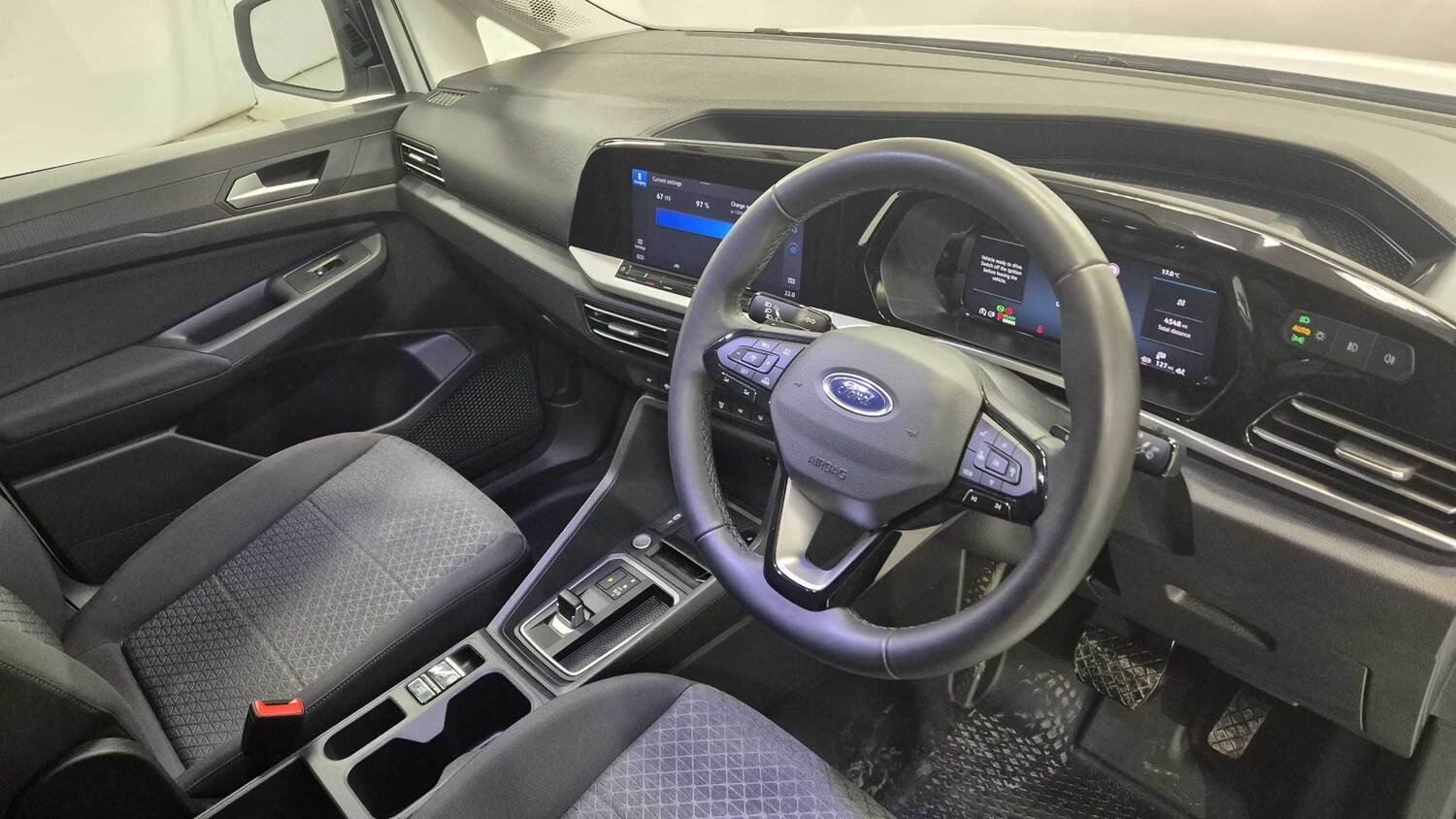 Used Ford Transit Connect 2025 for sale - 76156108: Photo 30