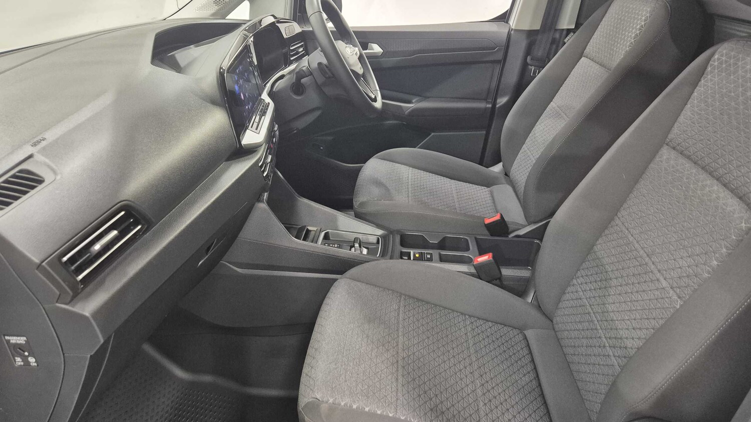 Used Ford Transit Connect 2025 for sale - 76156108: Photo 32