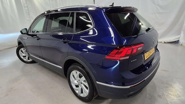 Used Volkswagen Tiguan Allspace 2024 for sale - 76249065: Photo 3
