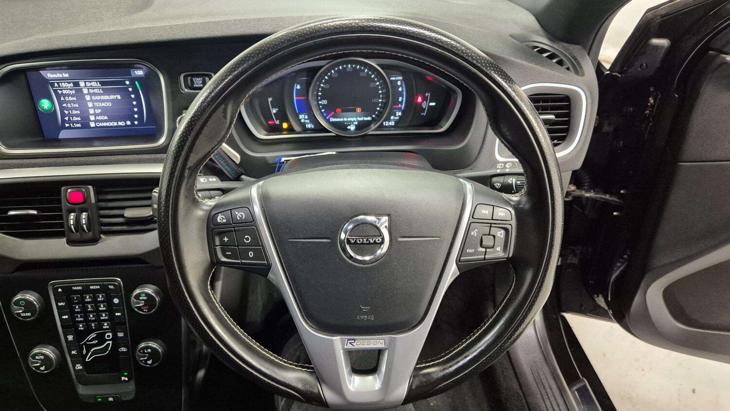 Used Volvo V40 2017 for sale - 75592287: Photo 22