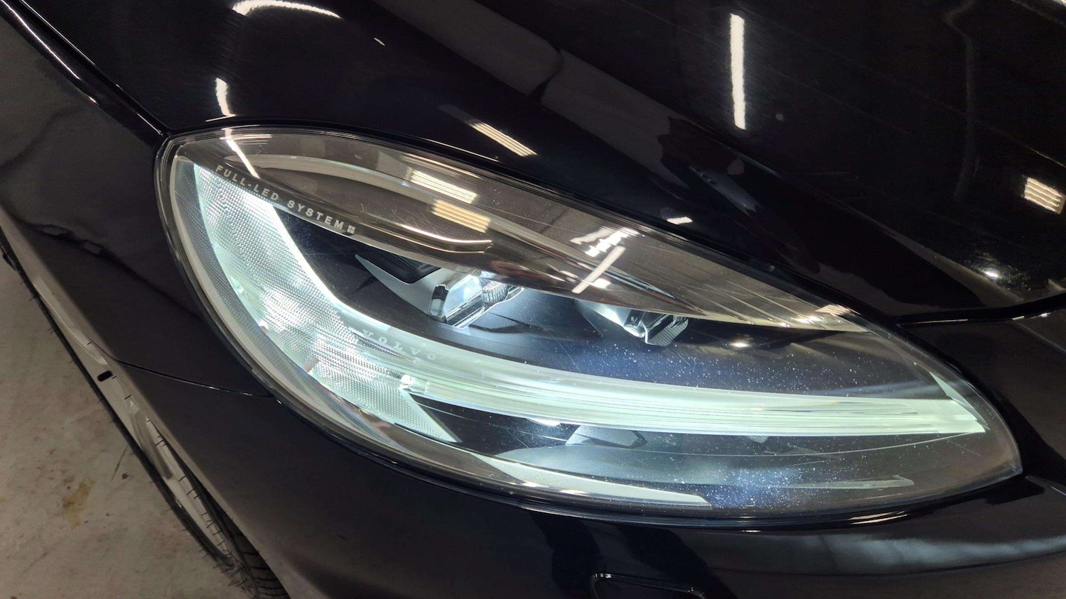 Used Volvo V40 2017 for sale - 75592287: Photo 34