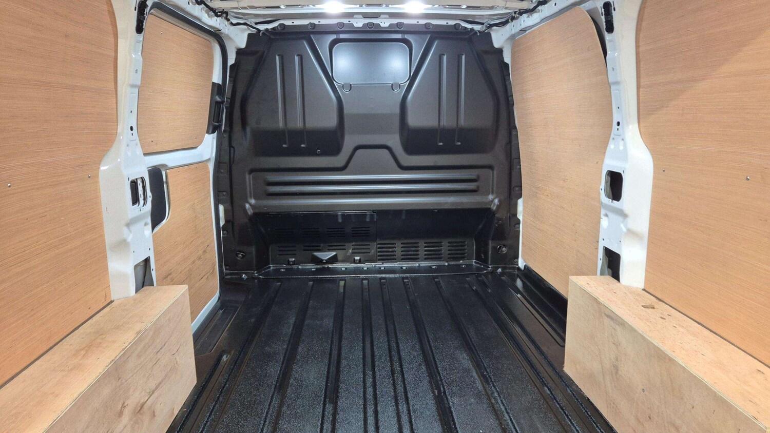 Used Ford Transit Custom 2024 for sale - 76230336: Photo 11