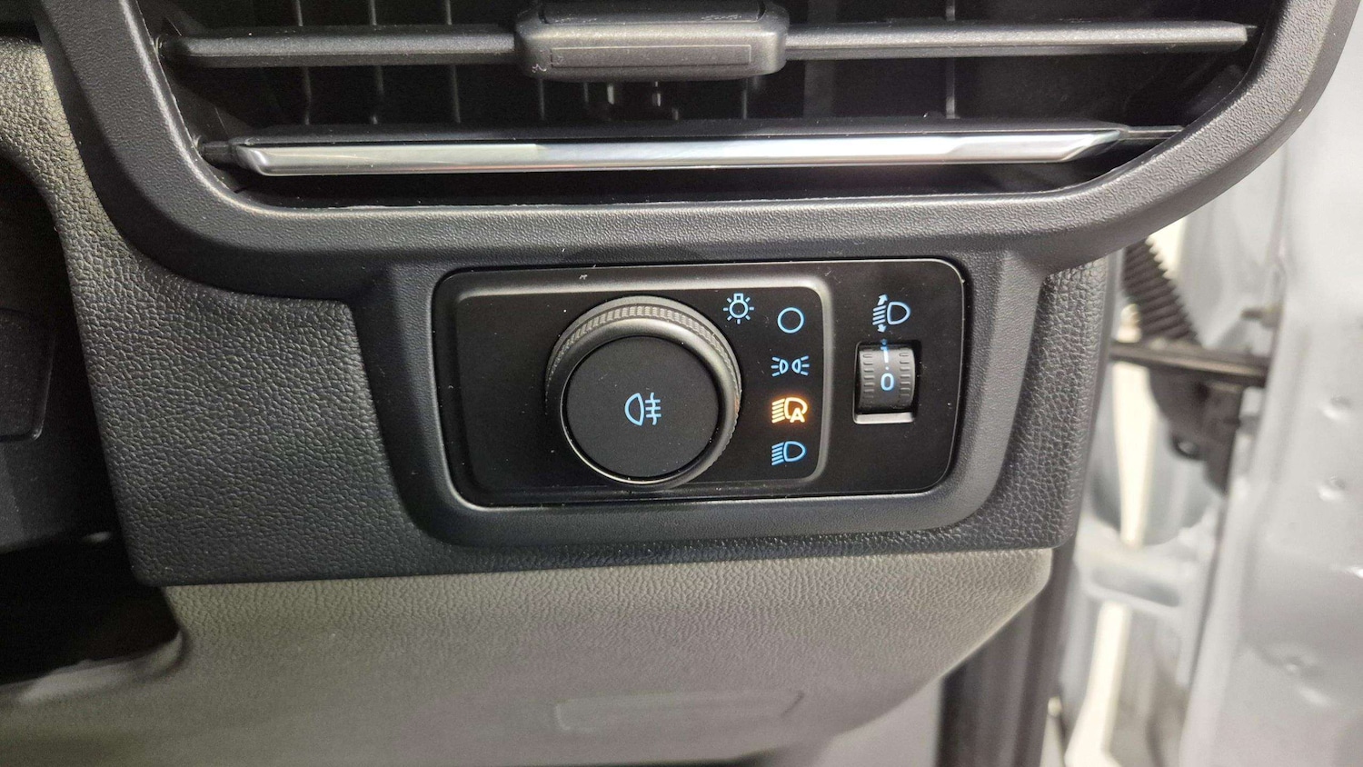 Used Ford Transit Custom 2024 for sale - 76230336: Photo 18