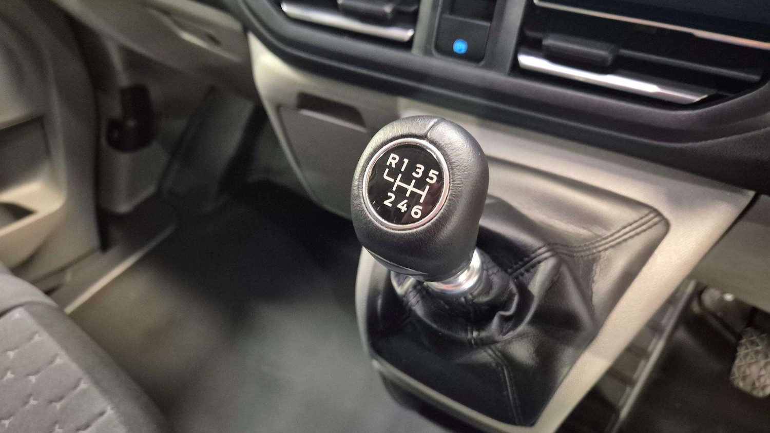 Used Ford Transit Custom 2024 for sale - 76230336: Photo 21