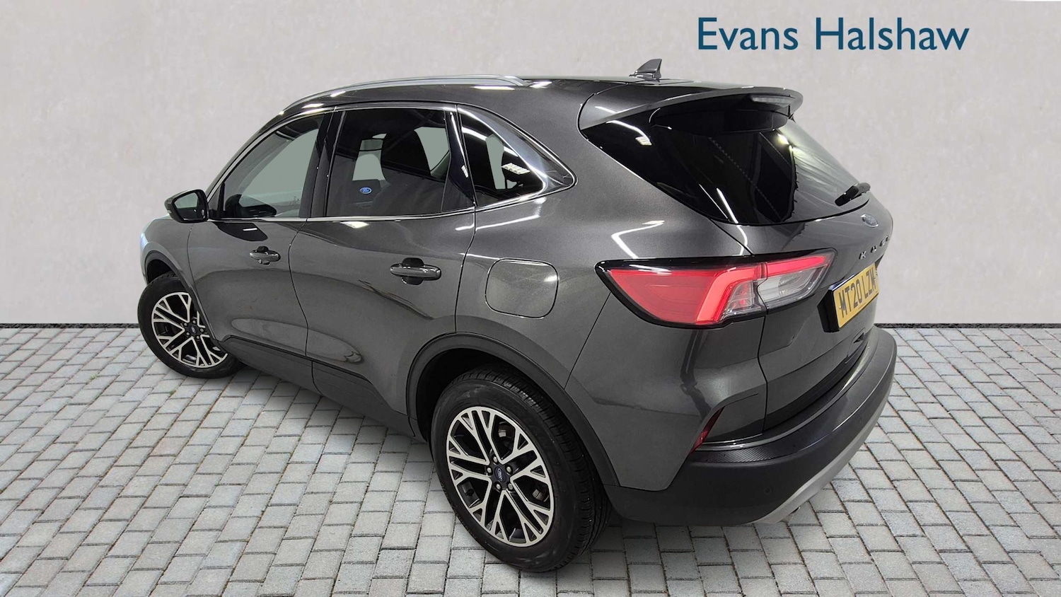 Used Ford Kuga 2020 for sale - 76249066: Photo 2