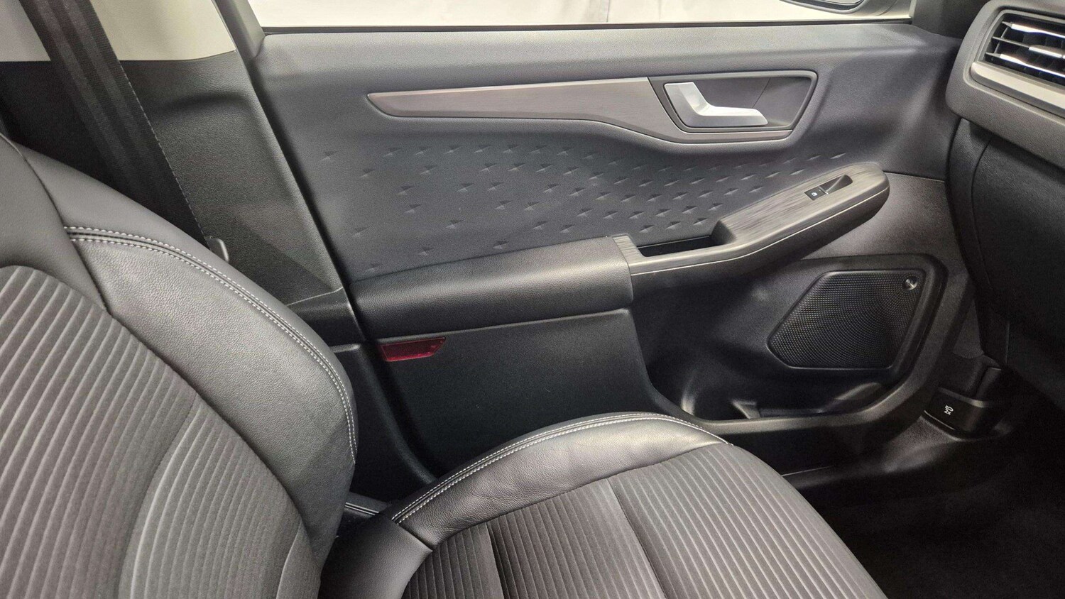 Used Ford Kuga 2020 for sale - 76249066: Photo 31