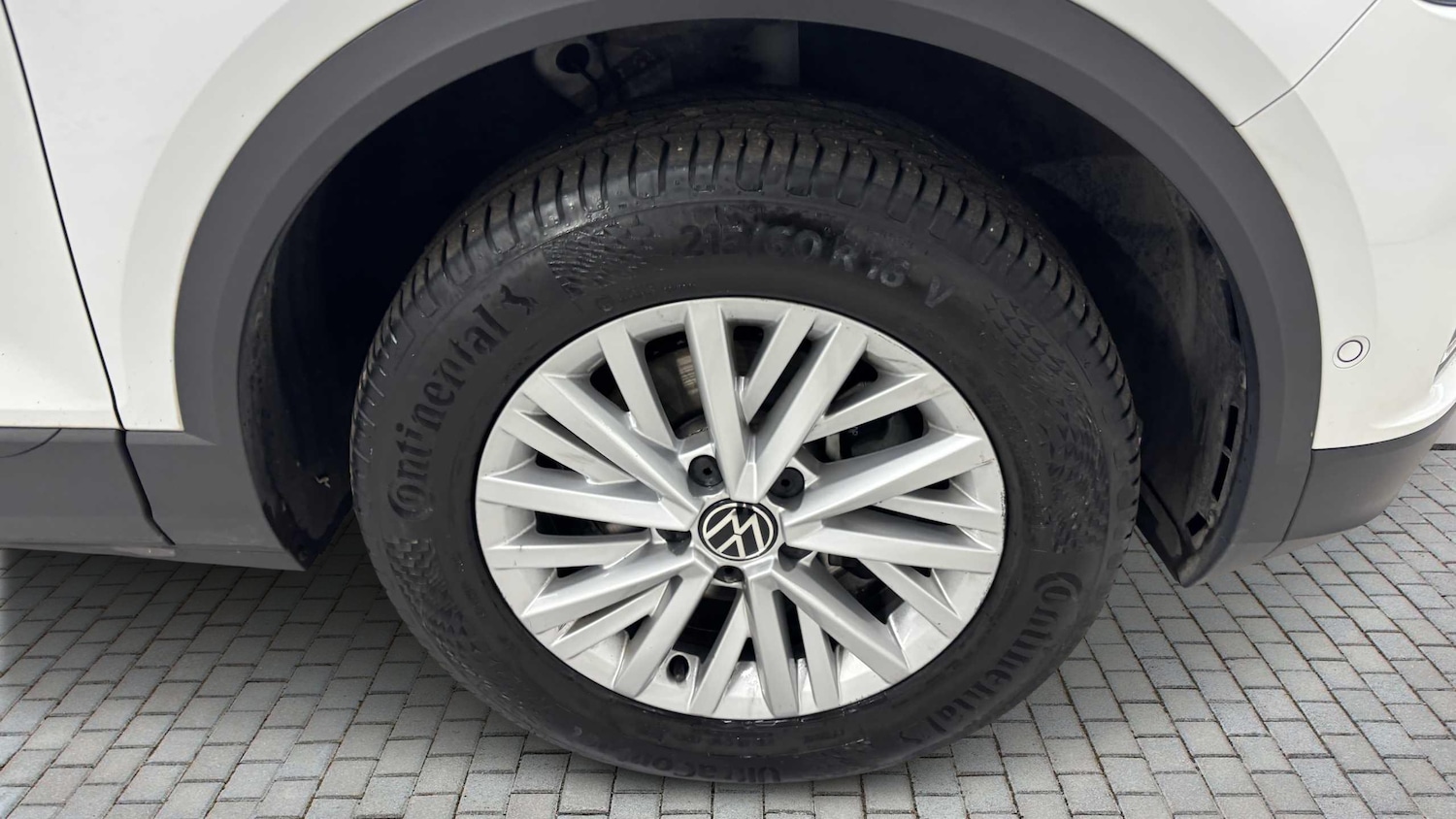 Used Volkswagen T-Roc 2022 for sale - 76705170: Photo 10