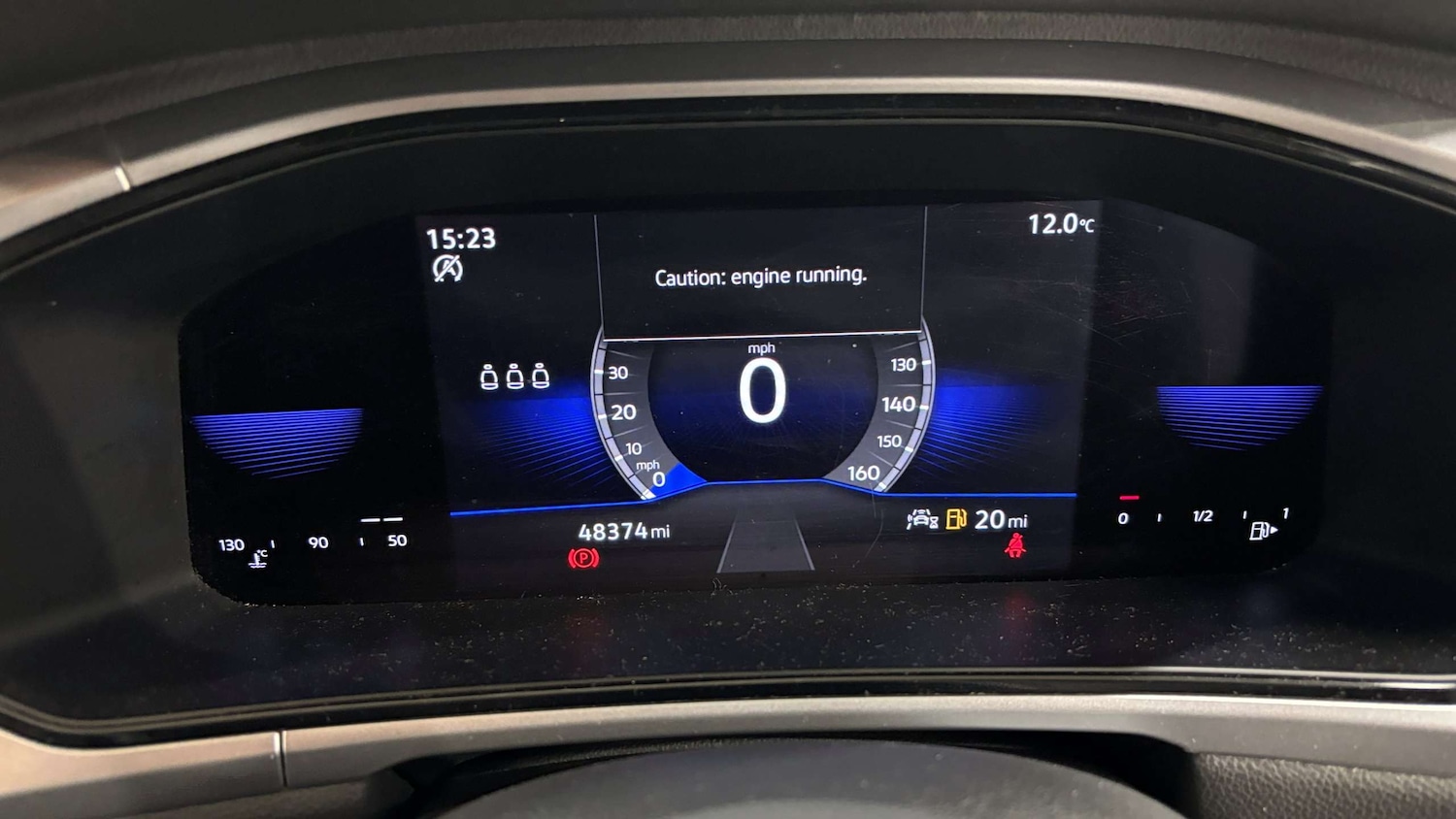 Used Volkswagen T-Roc 2022 for sale - 76705170: Photo 23