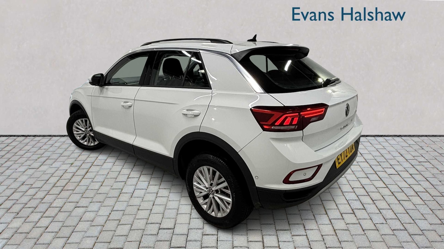 Used Volkswagen T-Roc 2022 for sale - 76705170: Photo 3