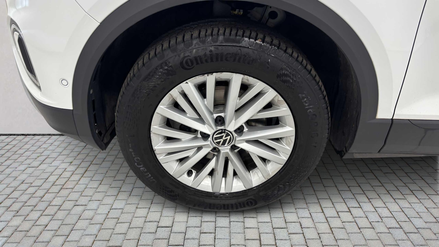 Used Volkswagen T-Roc 2022 for sale - 76705170: Photo 9