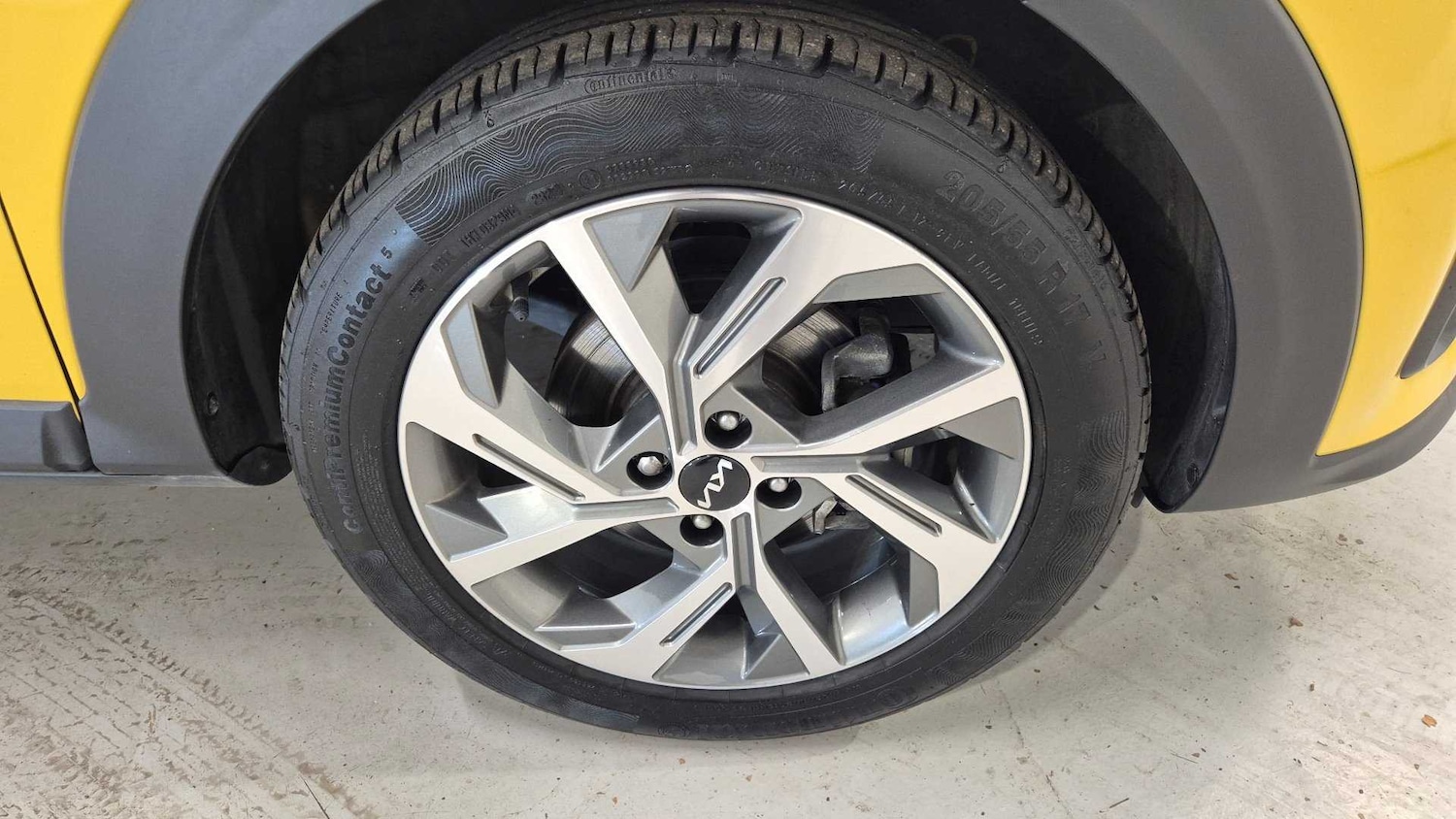 Used Kia Stonic 2023 for sale - 77099592: Photo 10