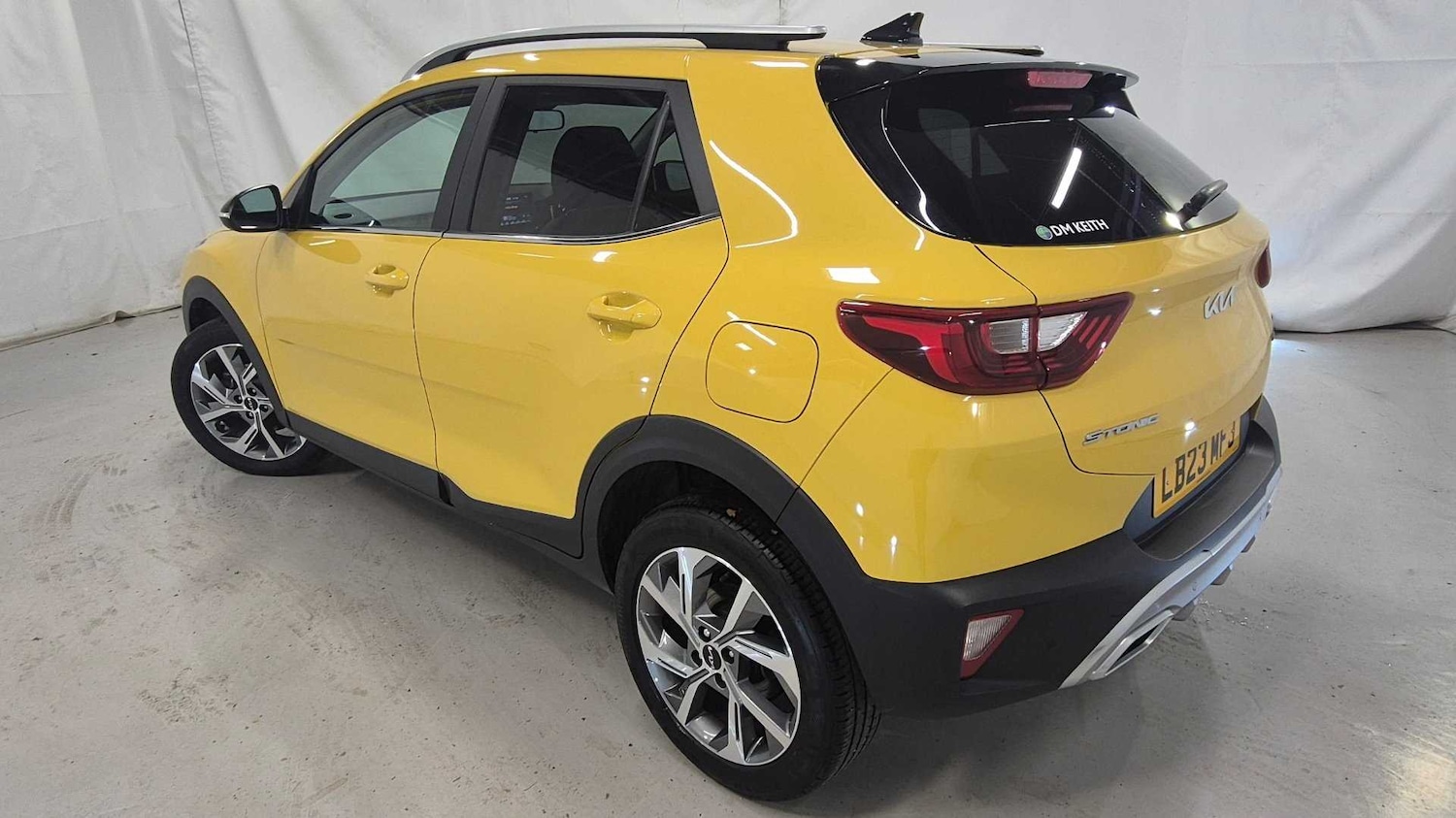 Used Kia Stonic 2023 for sale - 77099592: Photo 3