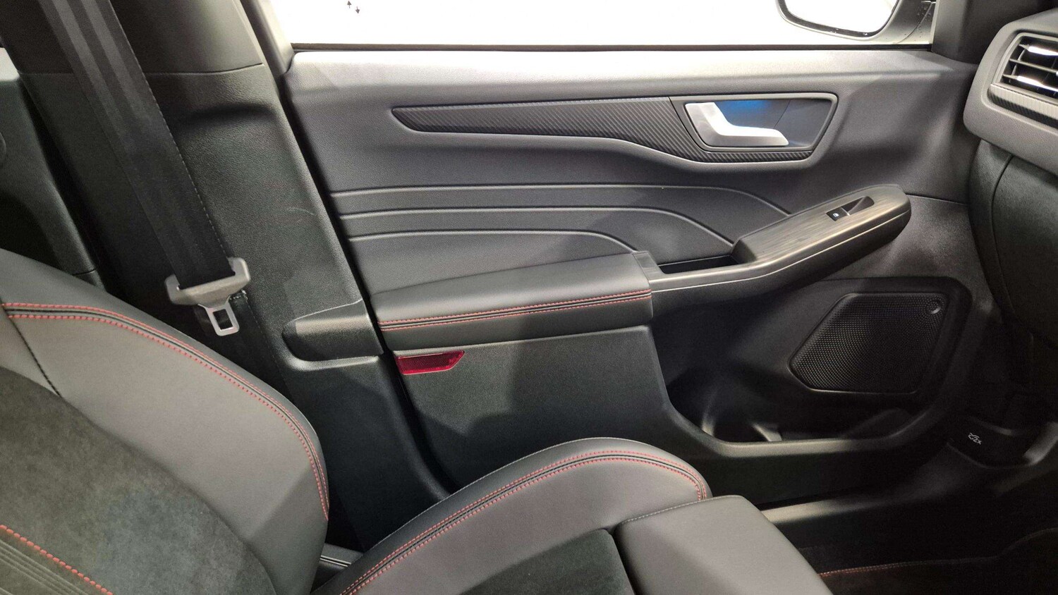 Used Ford Kuga for sale - 77674624: Photo 32