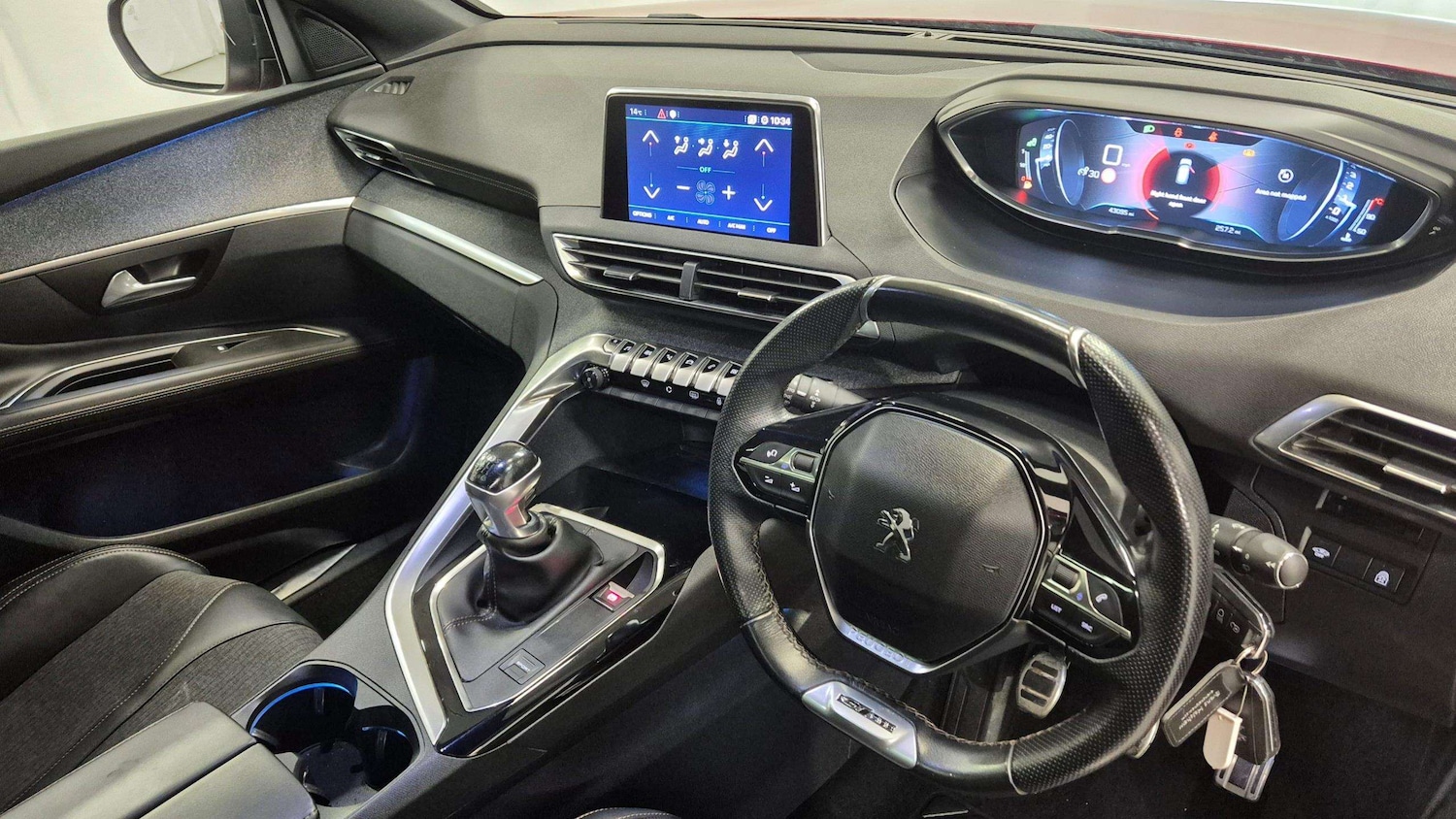 Used Peugeot 3008 2017 for sale - 76610477: Photo 13