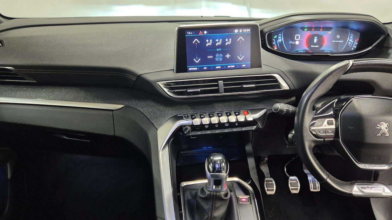 Used Peugeot 3008 2017 for sale - 76610477: Photo 18