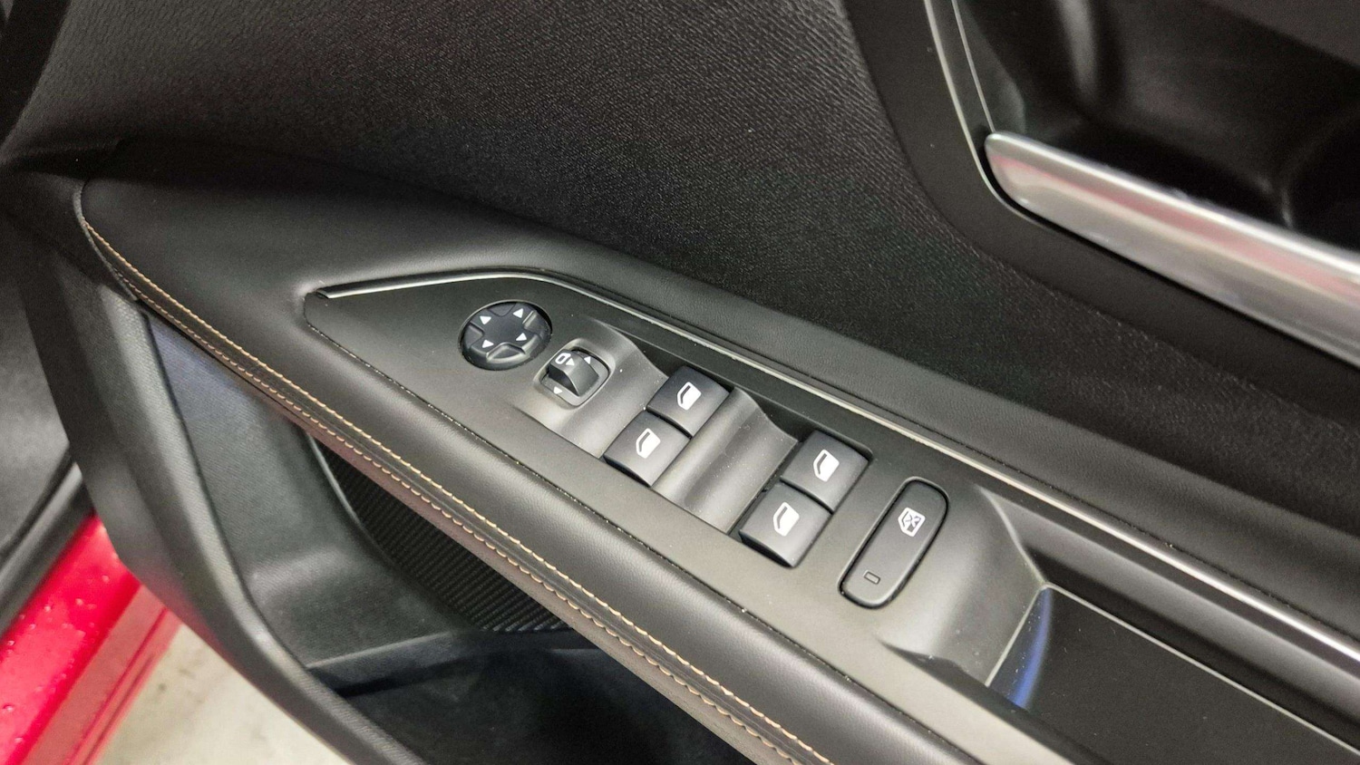 Used Peugeot 3008 2017 for sale - 76610477: Photo 19