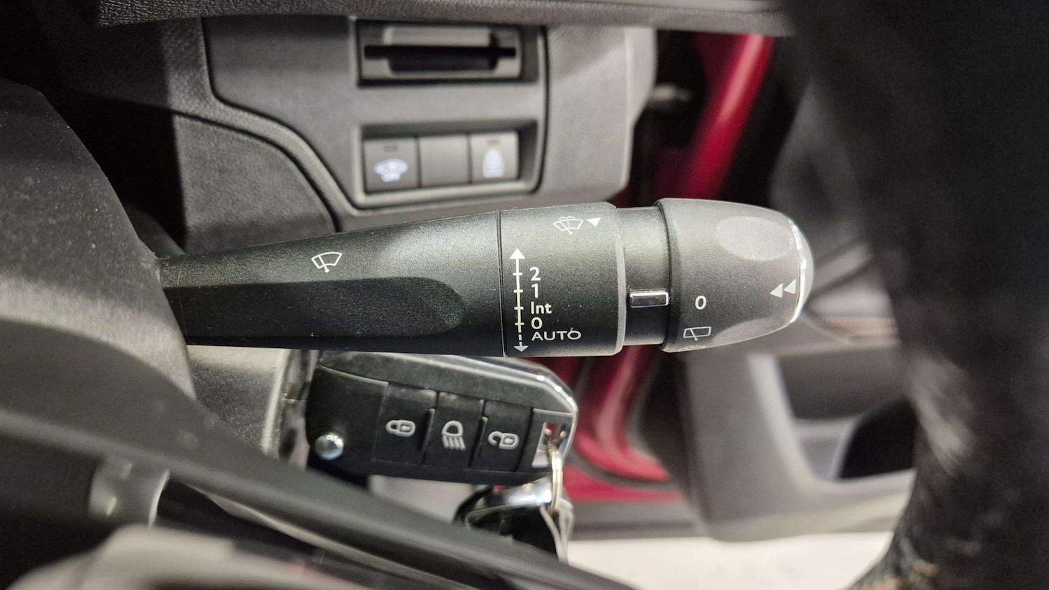 Used Peugeot 3008 2017 for sale - 76610477: Photo 24