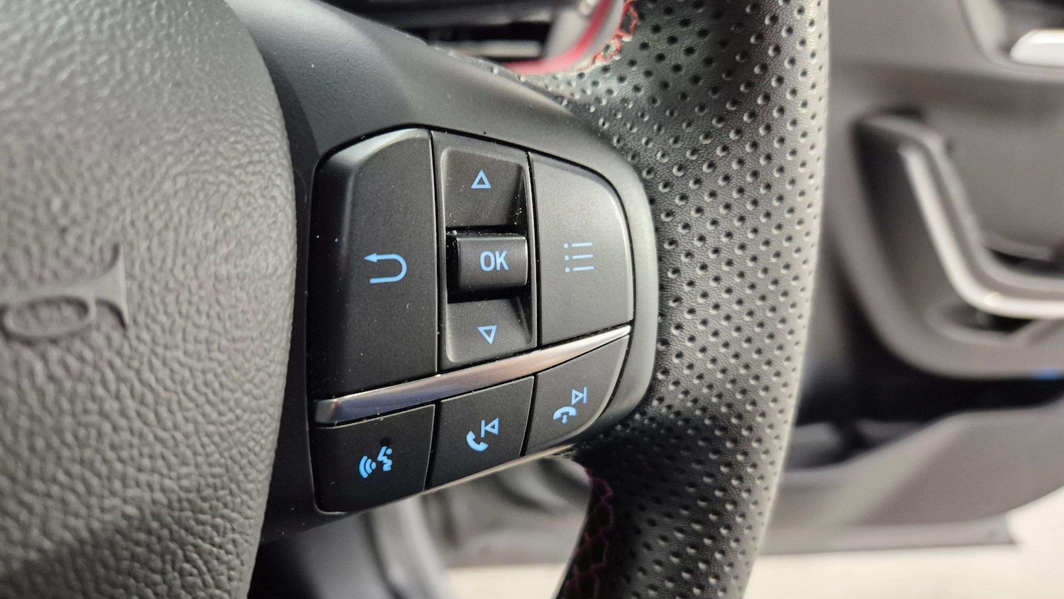 Used Ford Puma 2023 for sale - 76459794: Photo 24