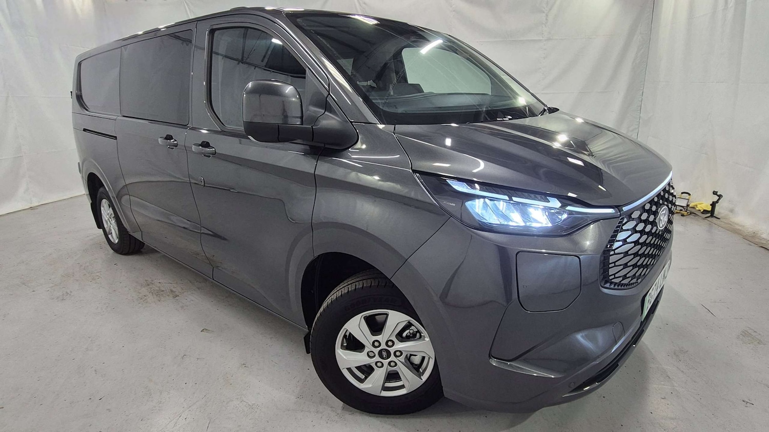 Used Ford E-Transit 2024 for sale - 75993891: Photo 1