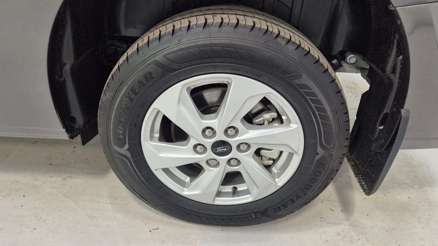 Used Ford E-Transit 2024 for sale - 75993891: Photo 8