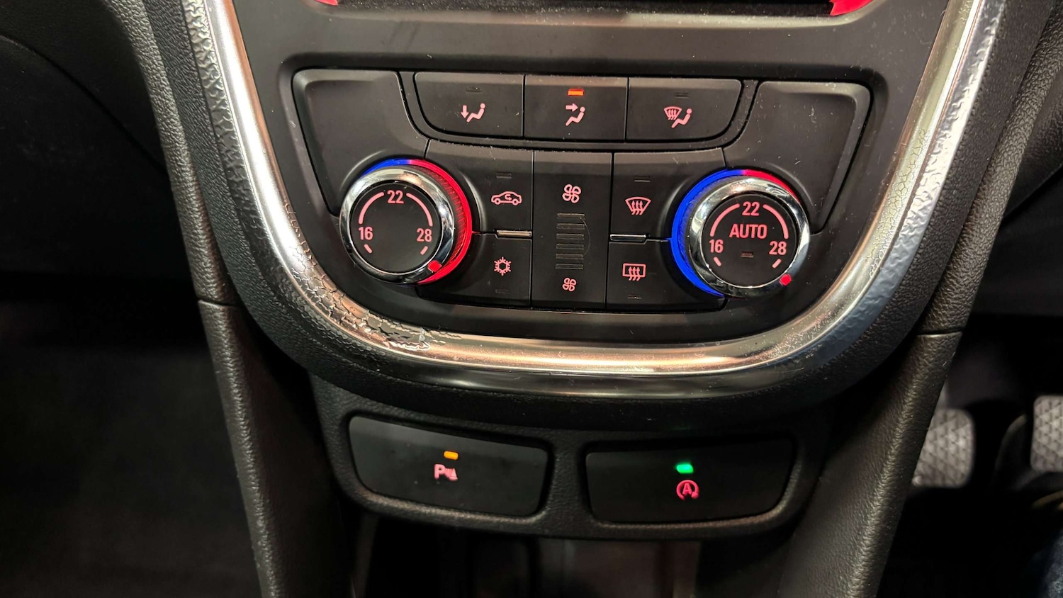 Used Vauxhall Mokka 2016 for sale - 76856940: Photo 27