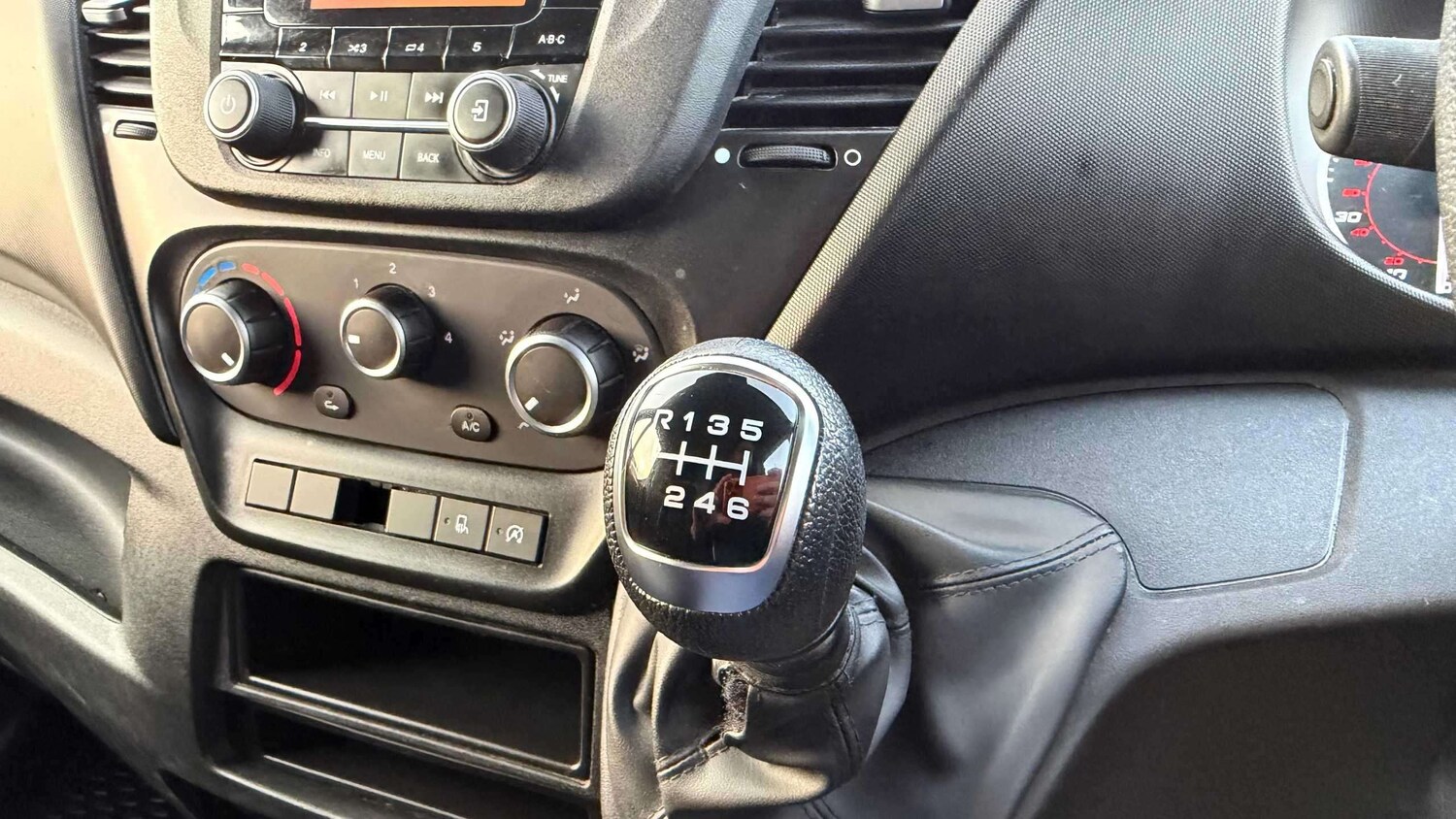 Used Iveco Daily 2023 for sale - 77842467: Photo 28