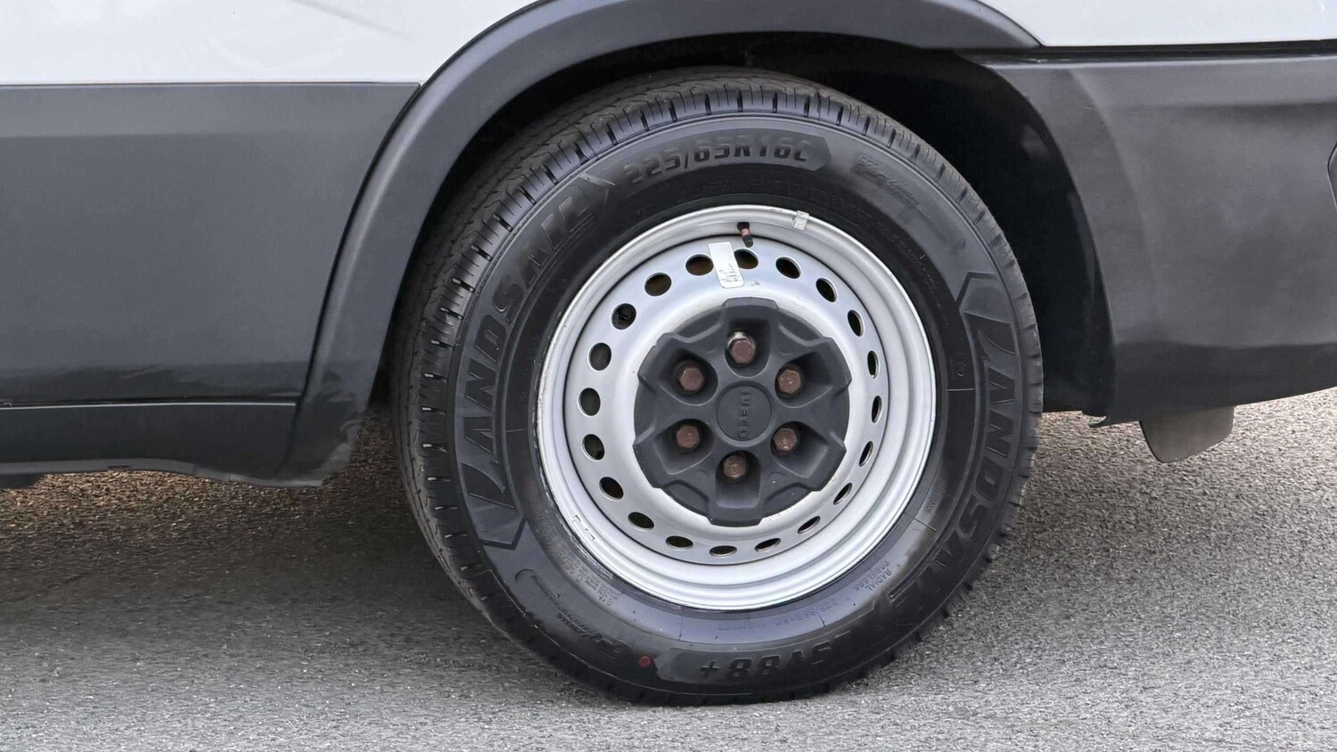 Used Iveco Daily 2023 for sale - 77842467: Photo 5