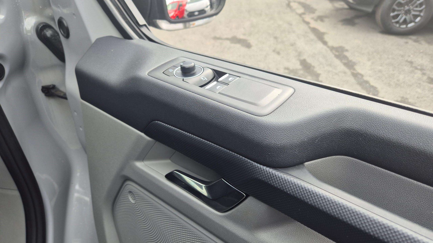 Used Ford Transit Custom 2024 for sale - 75917766: Photo 17