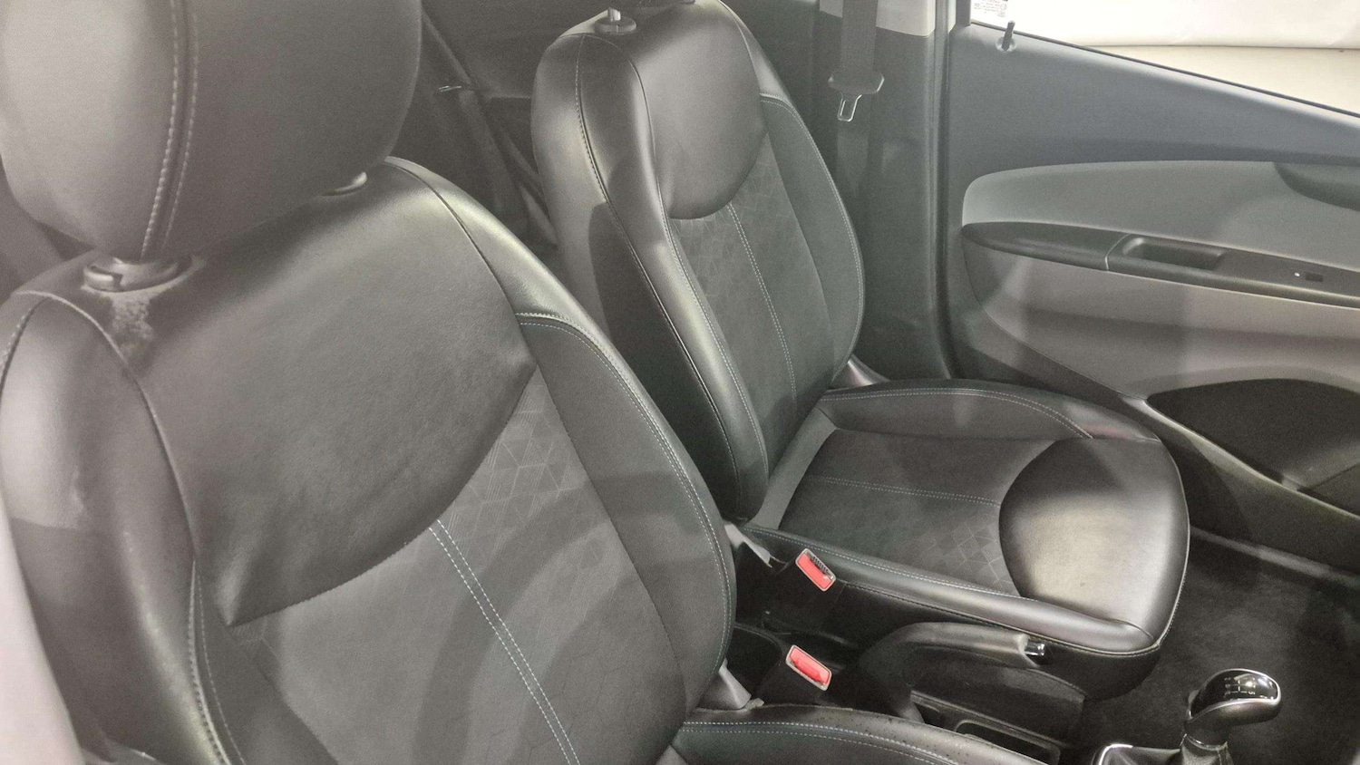 Used Vauxhall Viva 2019 for sale - 75944309: Photo 14