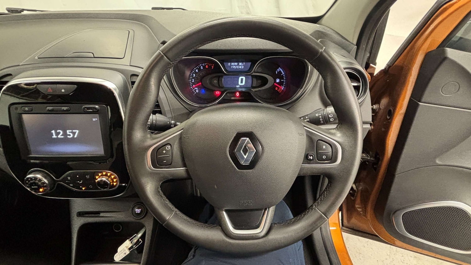 Used Renault Captur 2018 for sale - 77500364: Photo 19