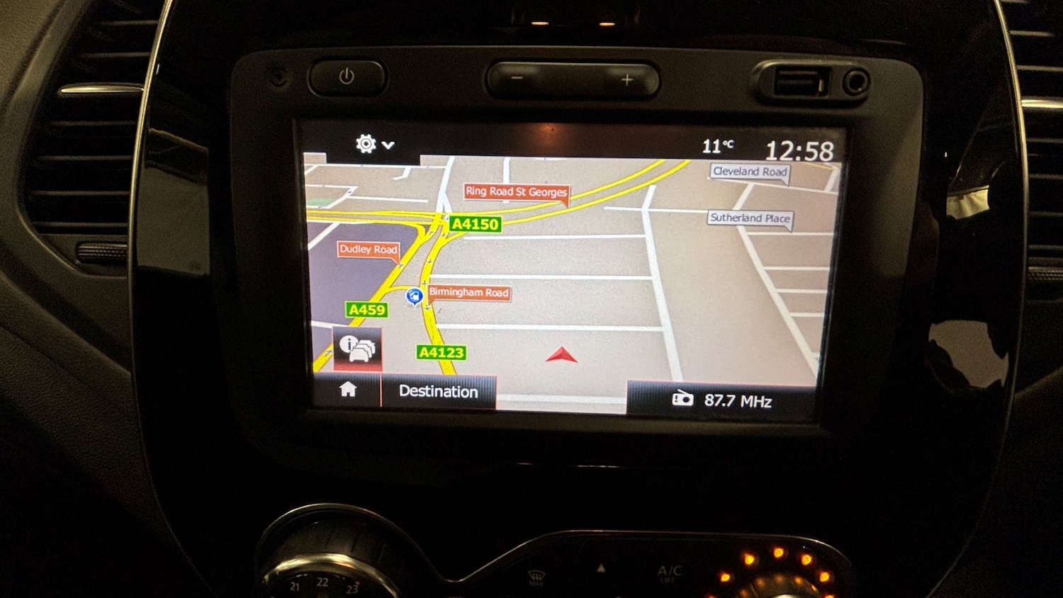 Used Renault Captur 2018 for sale - 77500364: Photo 29