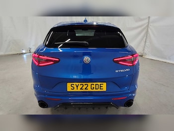 Used Alfa Romeo Stelvio 2022 for sale - 75510696: Photo