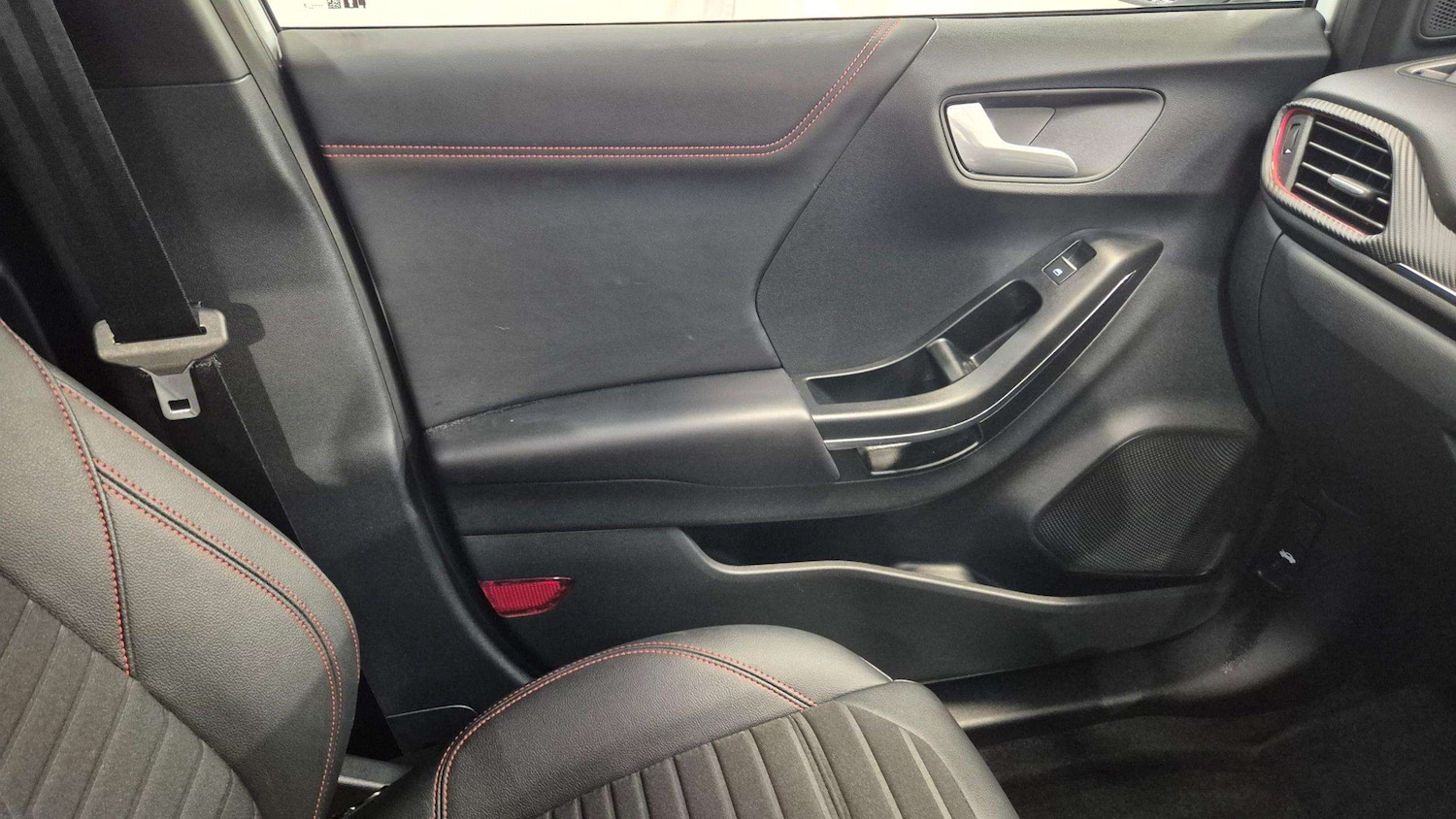 Used Ford Puma 2023 for sale - 76262449: Photo 32