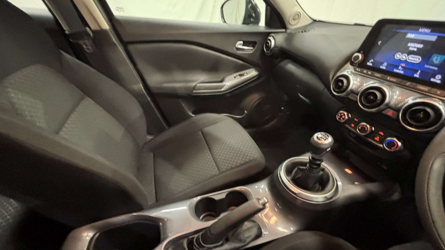 Used Nissan Juke 2022 for sale - 77741119: Photo 28