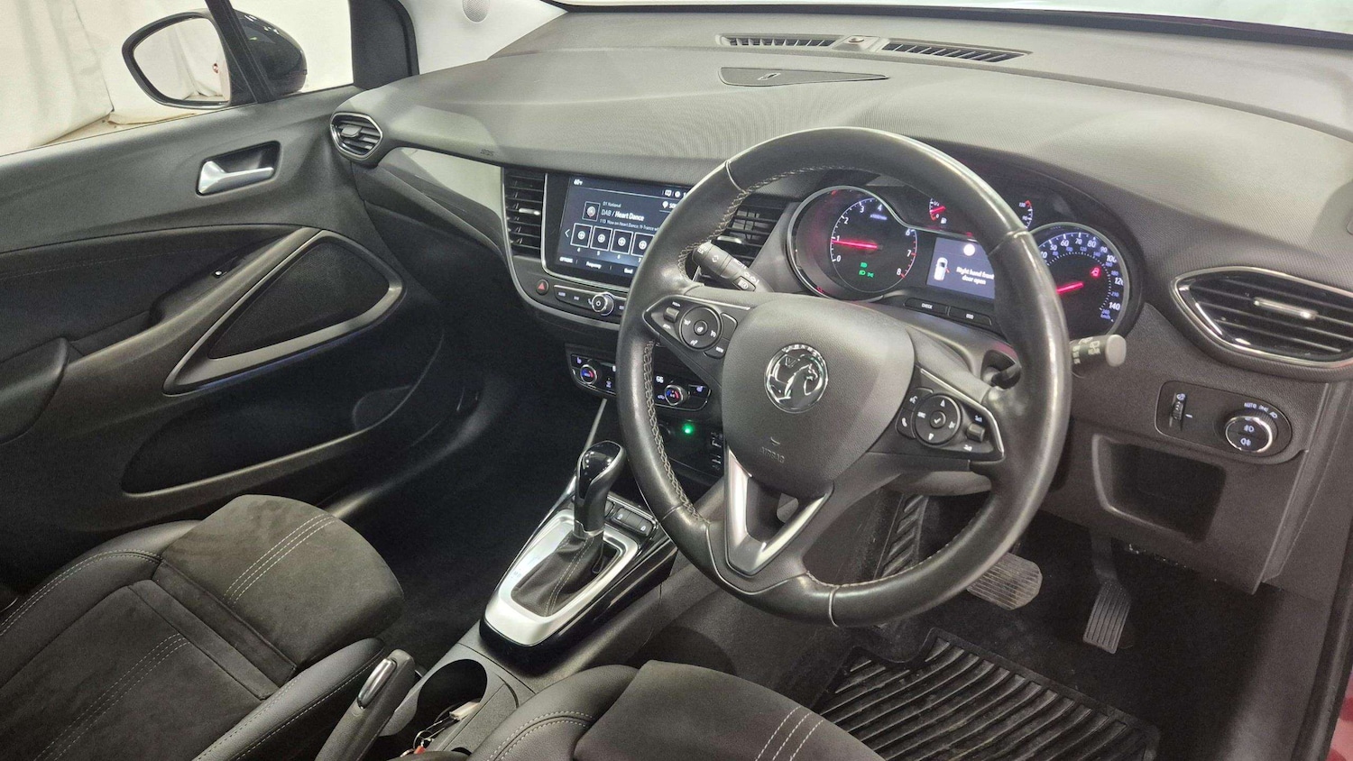 Used Vauxhall Crossland 2022 for sale - 76475874: Photo 13