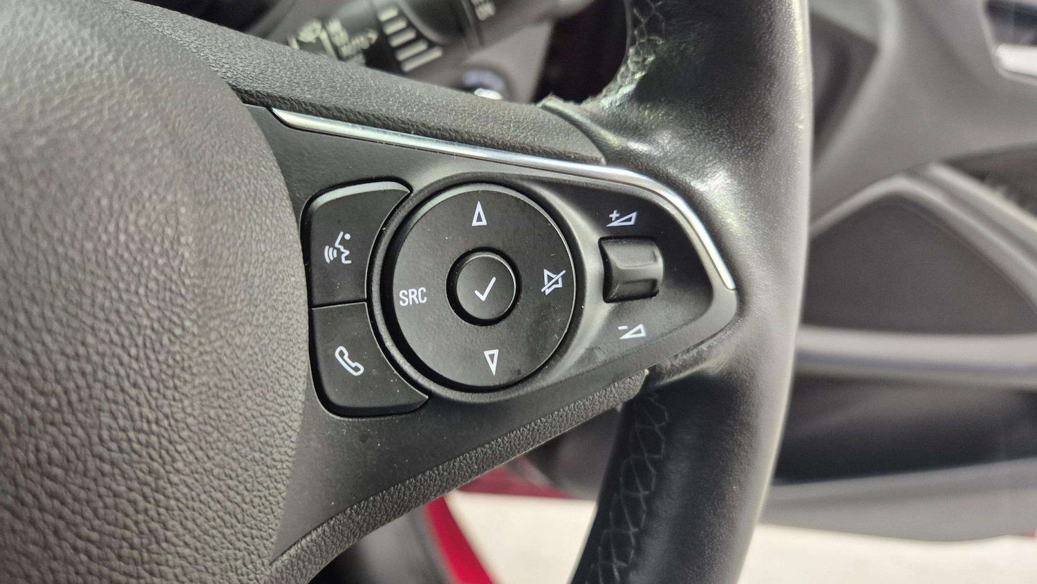 Used Vauxhall Crossland 2022 for sale - 76475874: Photo 24