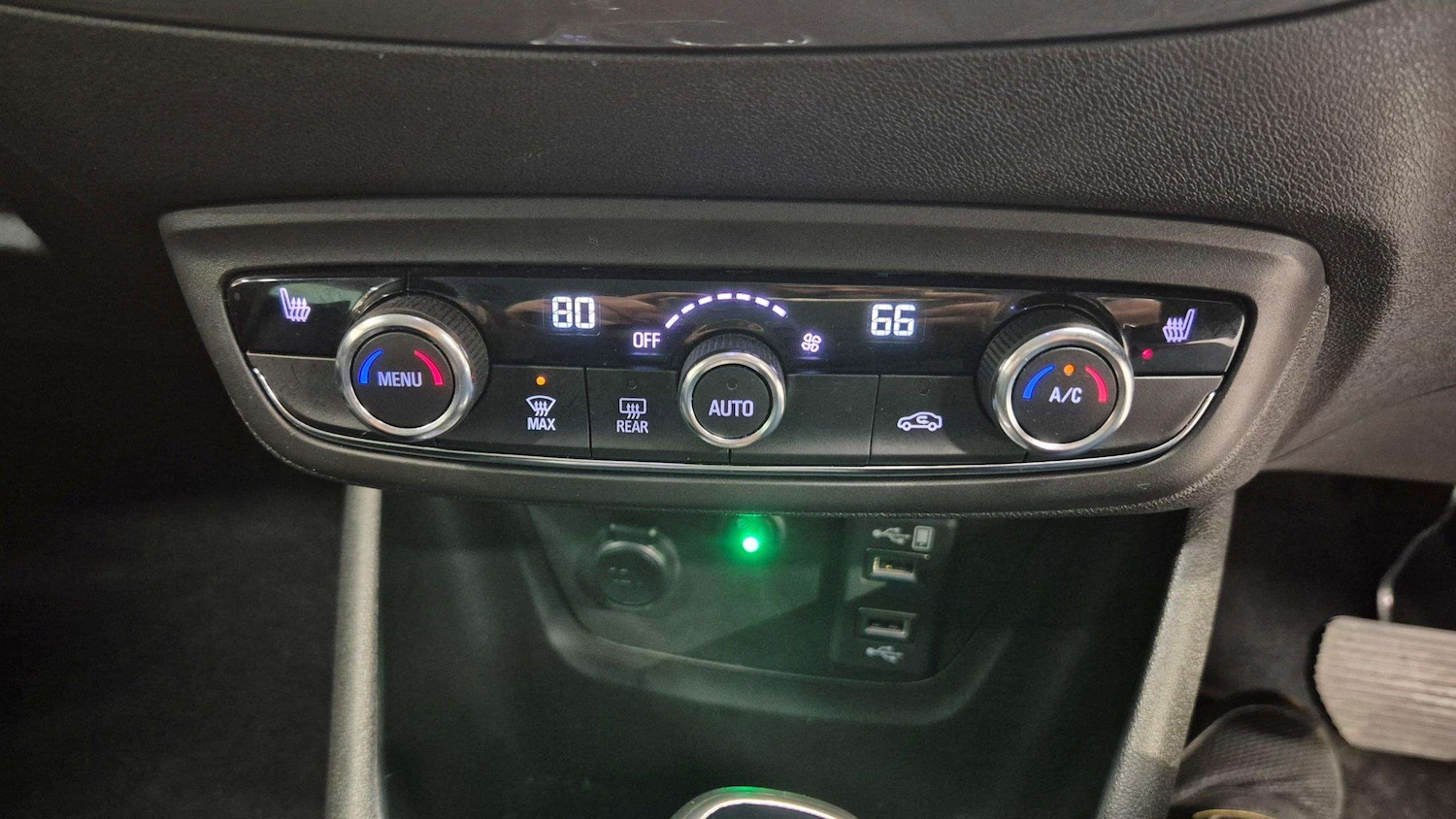 Used Vauxhall Crossland 2022 for sale - 76475874: Photo 28