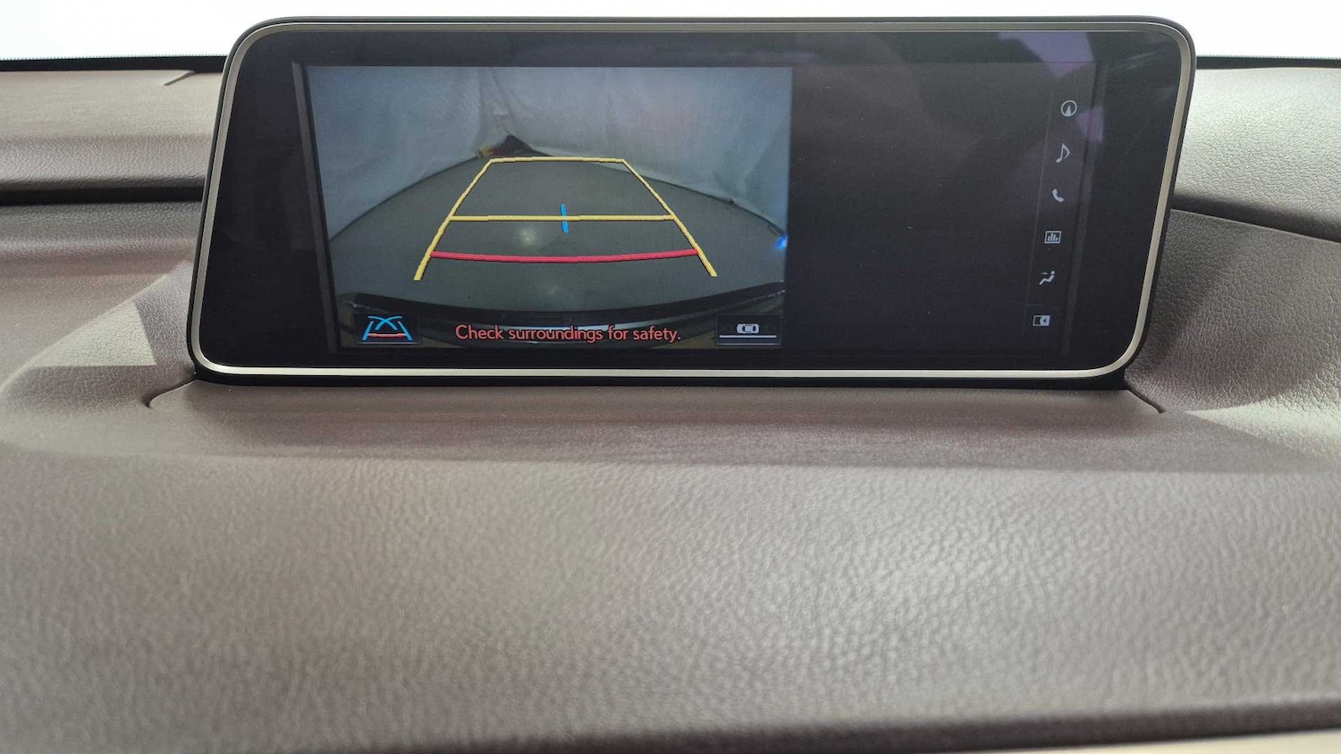 Used Lexus RX 2018 for sale - 76100635: Photo 33
