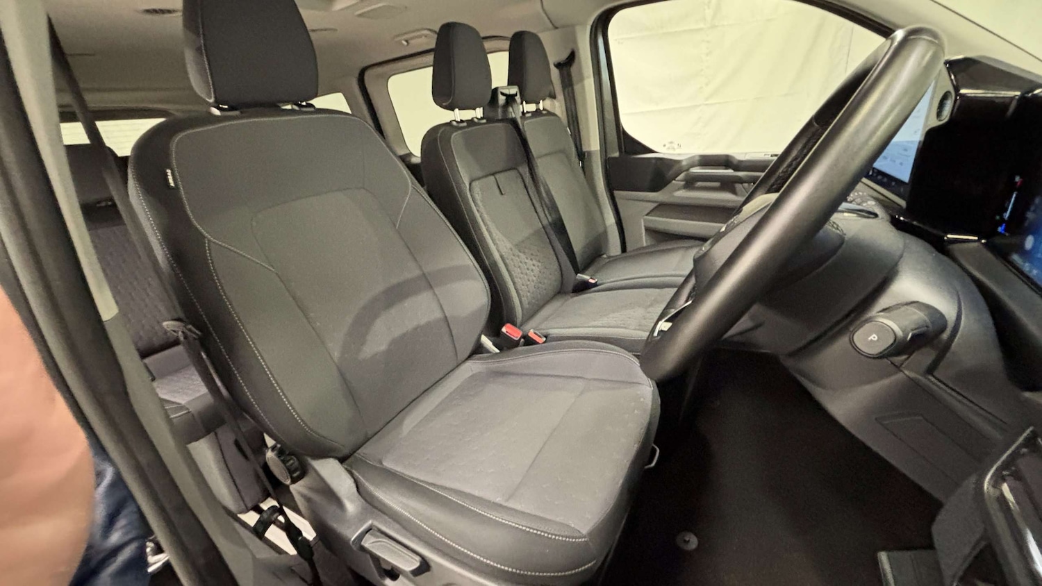 Used Ford Tourneo Custom 2024 for sale - 76459897: Photo 14