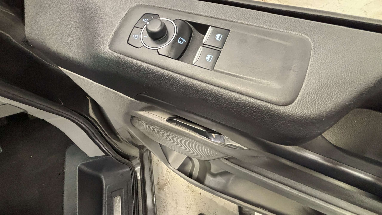 Used Ford Tourneo Custom 2024 for sale - 76459897: Photo 18