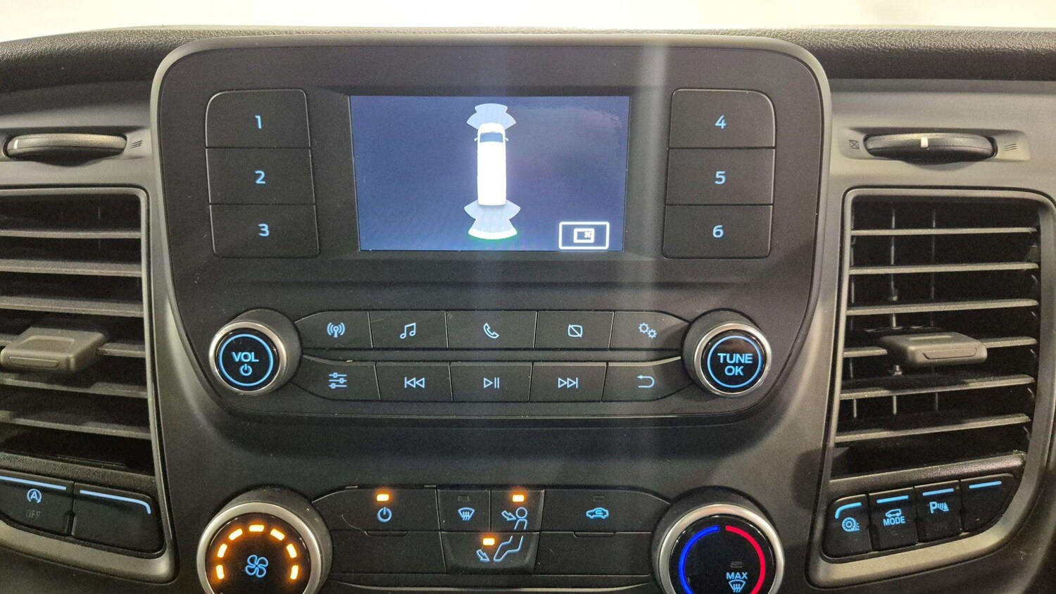 Used Ford Transit Custom 2023 for sale - 75772387: Photo 25